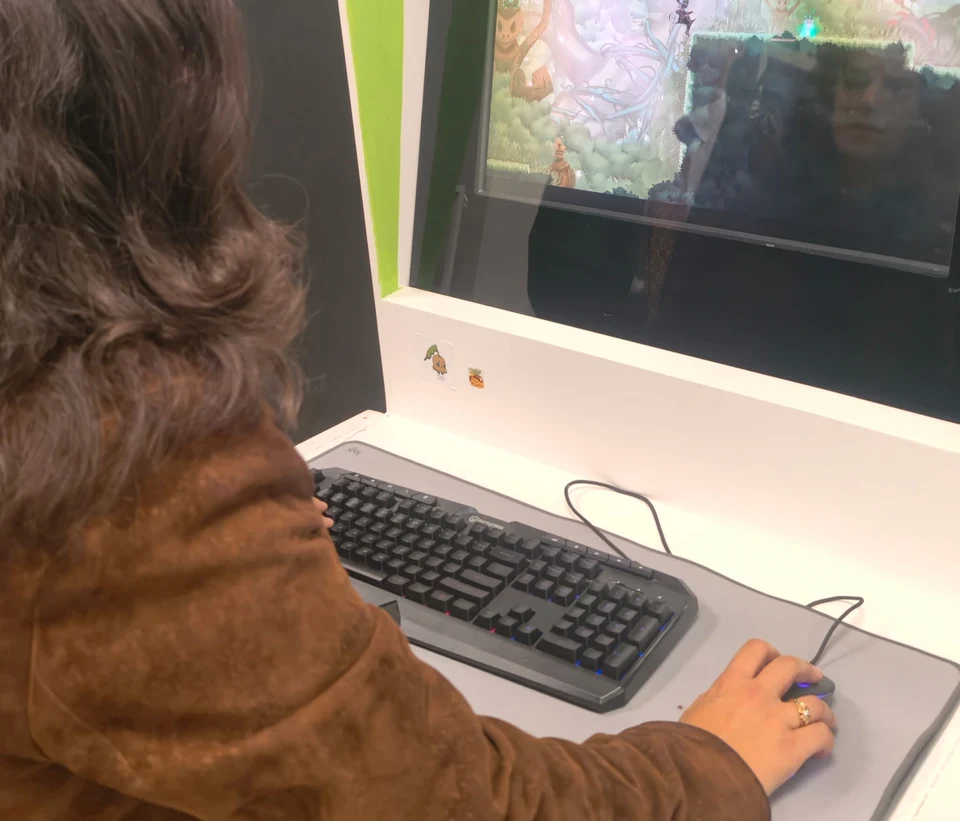 Kamerlid bezoekt GameLab